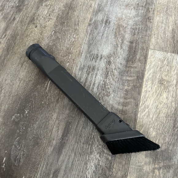 Dyson Handheld Vacuum Attachment - 1.25” Opening - Picture 4 of 8